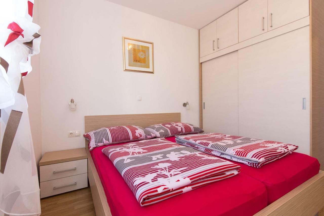 Villa Janja Jadranovo Exteriör bild