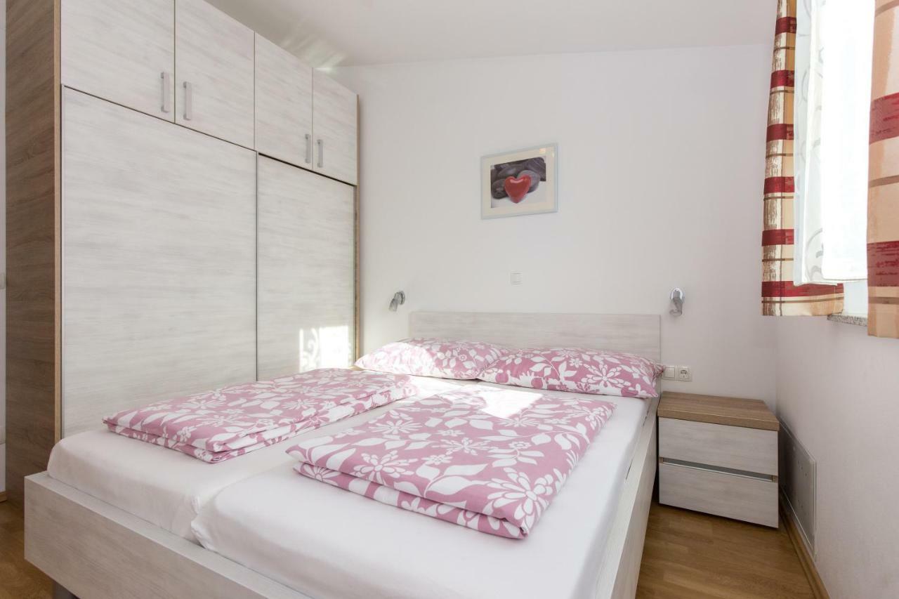 Villa Janja Jadranovo Exteriör bild